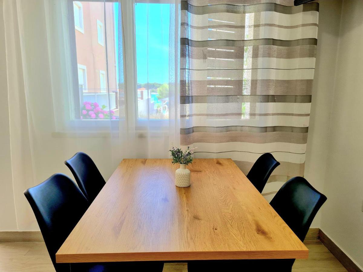 Apartment Ivana Brodarica  Kültér fotó